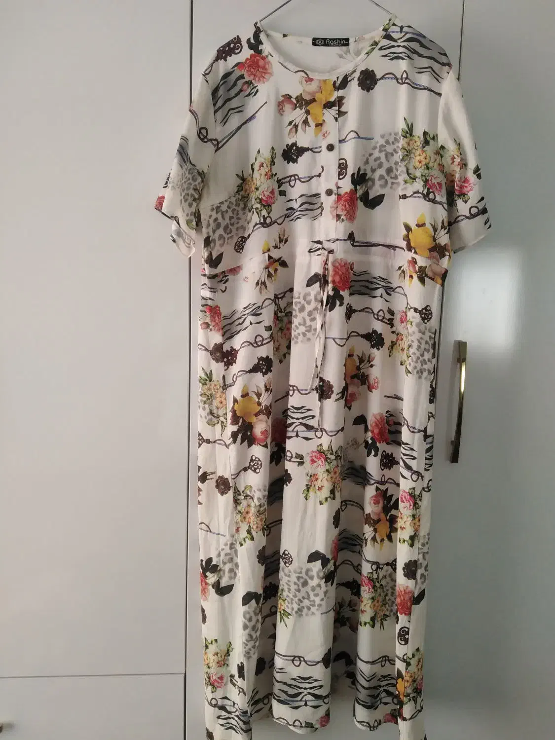 شومیز|لباس|سنندج, |دیوار