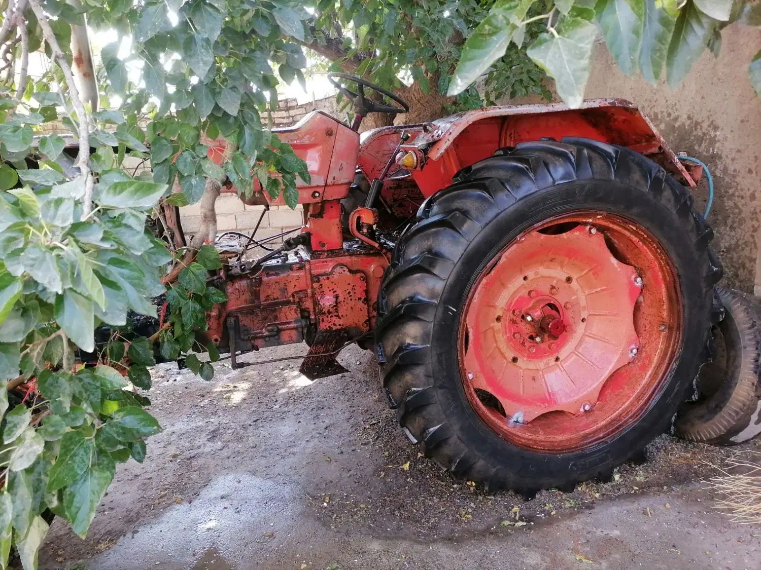 تراکتوررومانی|خودرو سنگین|اسدآباد, |دیوار