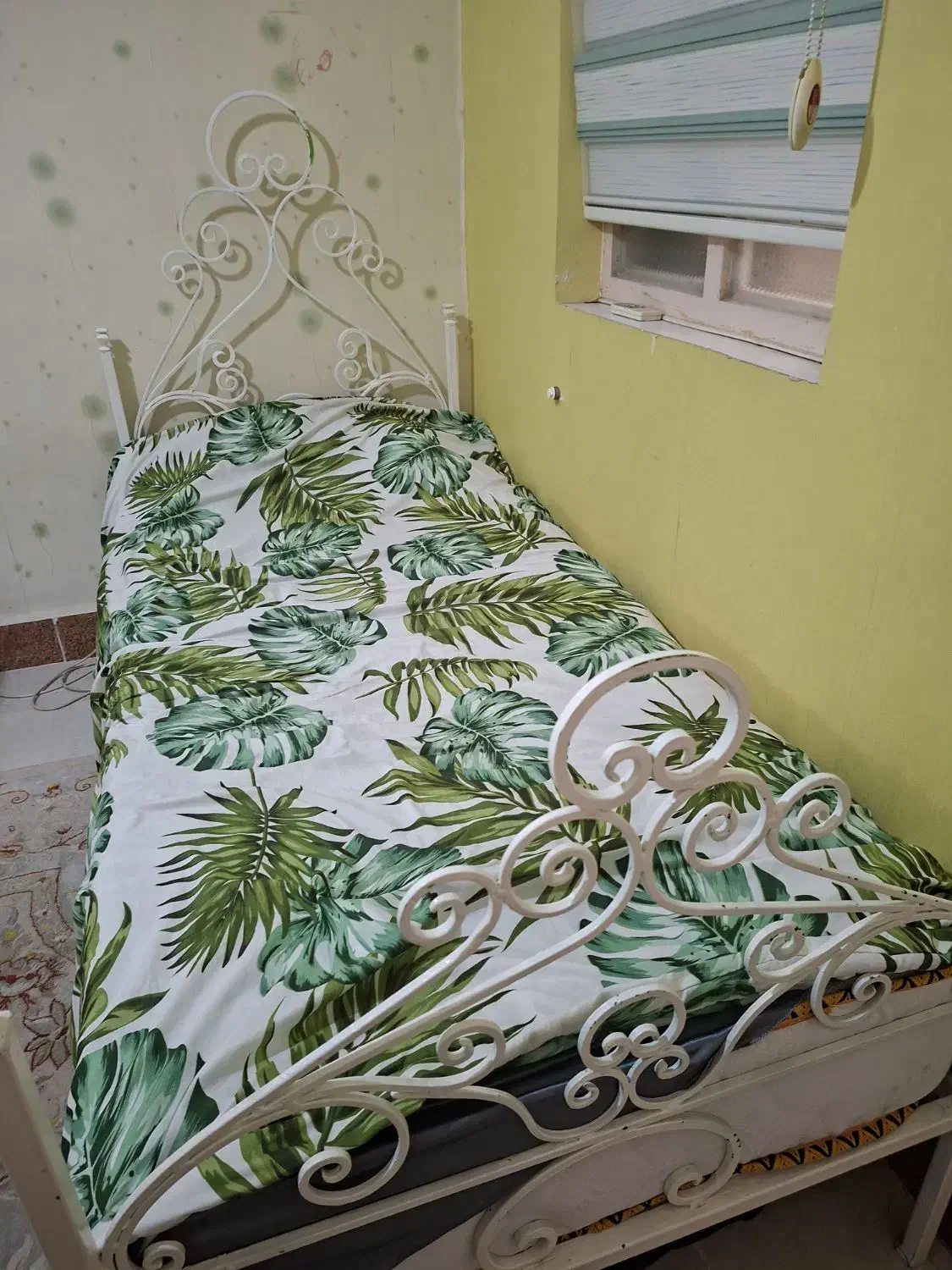 تخت فرفوژه یک نفره ۵۰۰۰۰۰۰|تخت و سرویس خواب|اندیمشک, |دیوار