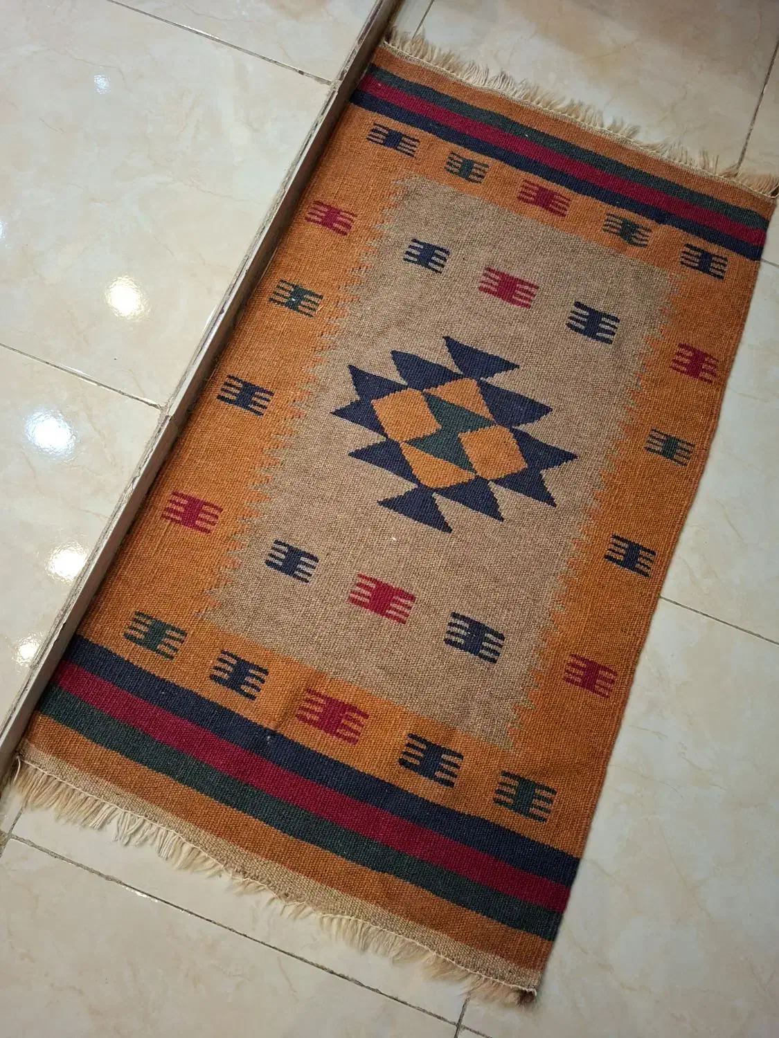 گلیم|گلیم، جاجیم، گبه|شیراز, ریشمک|دیوار