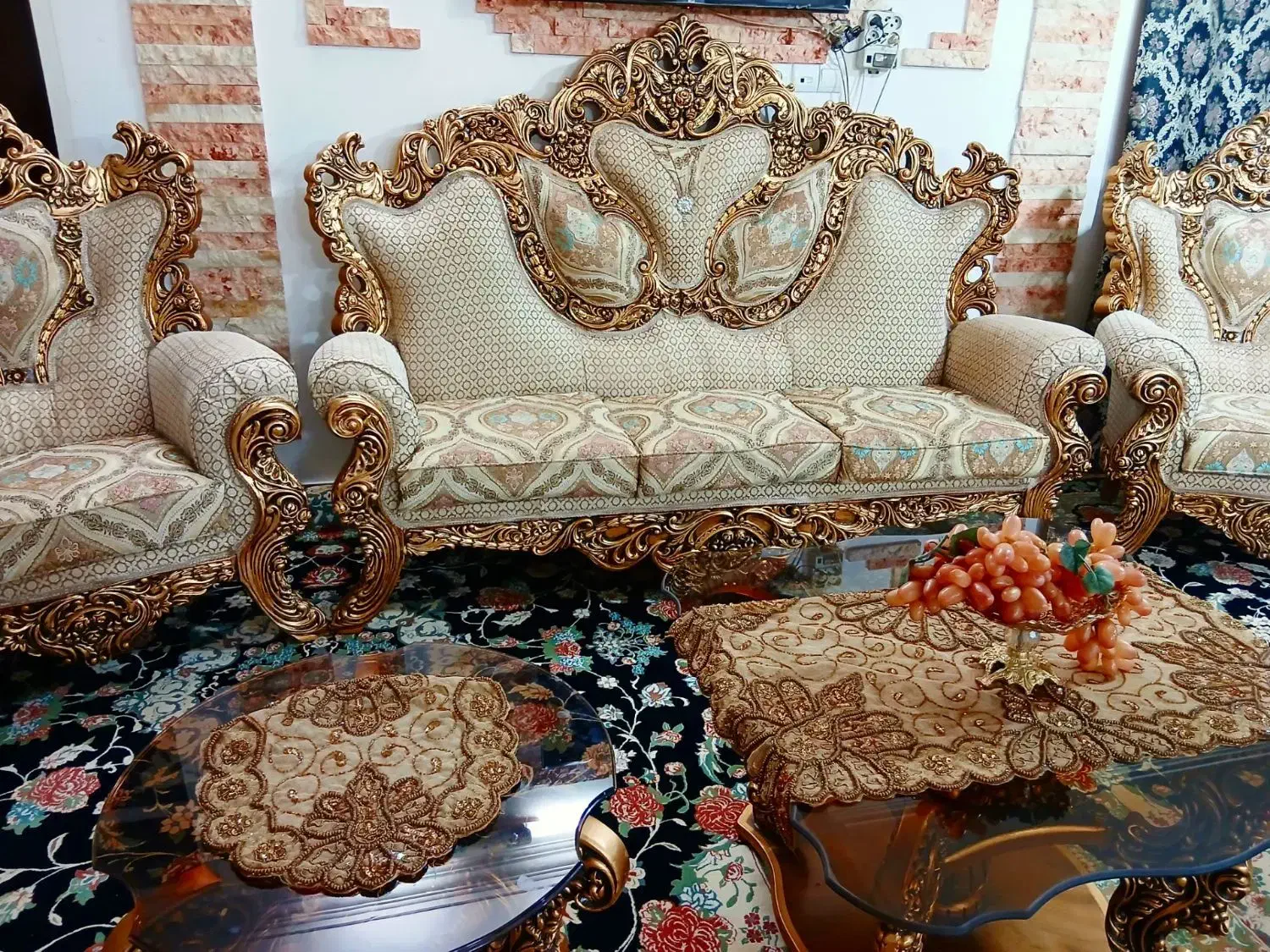 مبل. ونهارخوری کلاف درشت آک درحد جهیزیه|مبلمان خانگی و میز عسلی|بروجرد, |دیوار