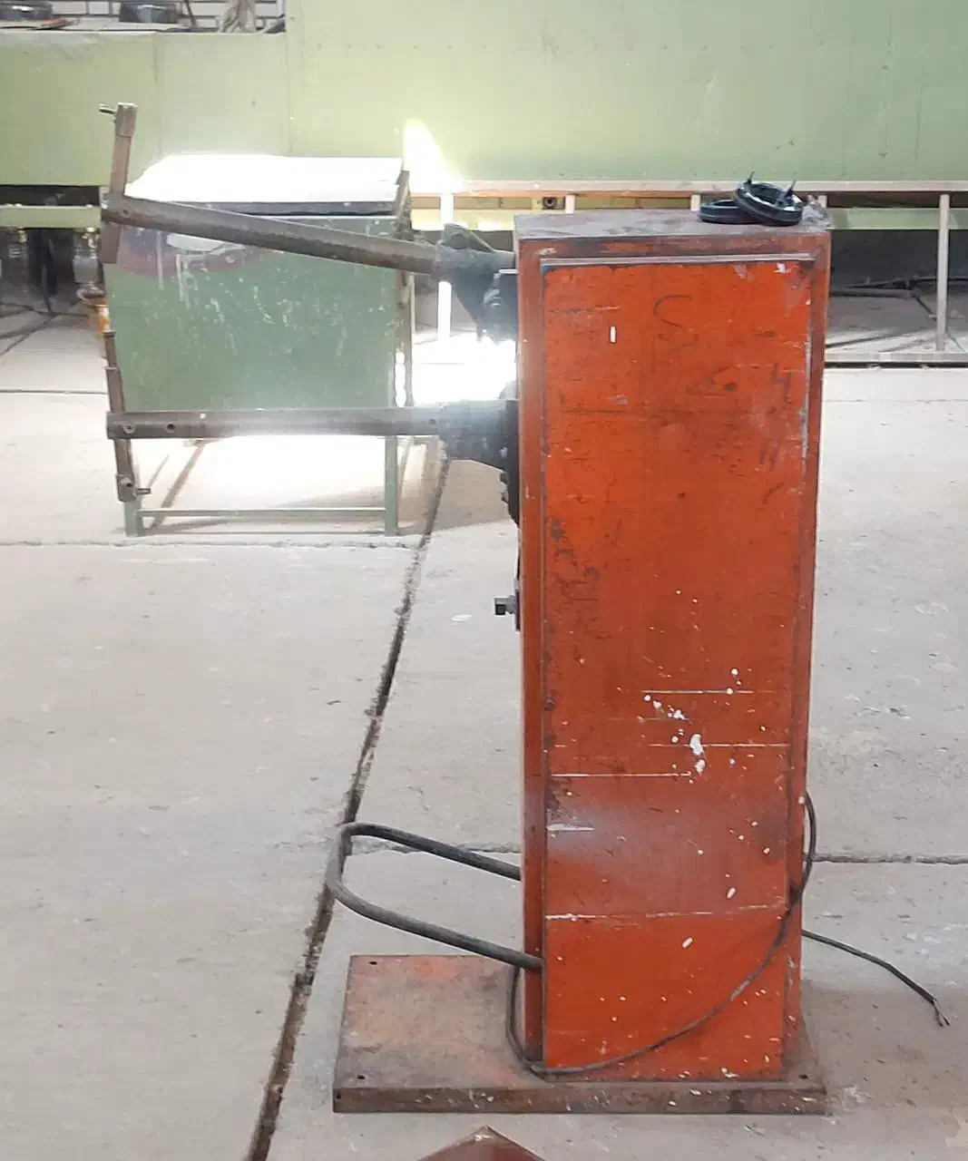 نورد برقی پدالی و نقطه جوش ۳۰کا وا صابری نو|ماشینآلات صنعتی|اصفهان, ناژوان|دیوار