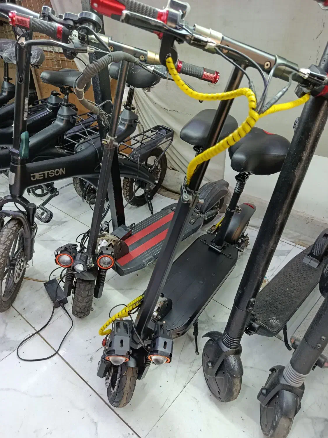 اسکوتر .انواع .|دوچرخه، اسکیت، اسکوتر|خرم‌آباد, |دیوار