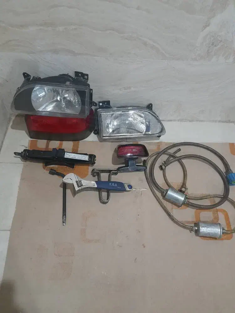 چراغ جلو و عقب پراید وآچارفرانسه|قطعات یدکی و لوازم جانبی|اهواز, کوی سعدی|دیوار