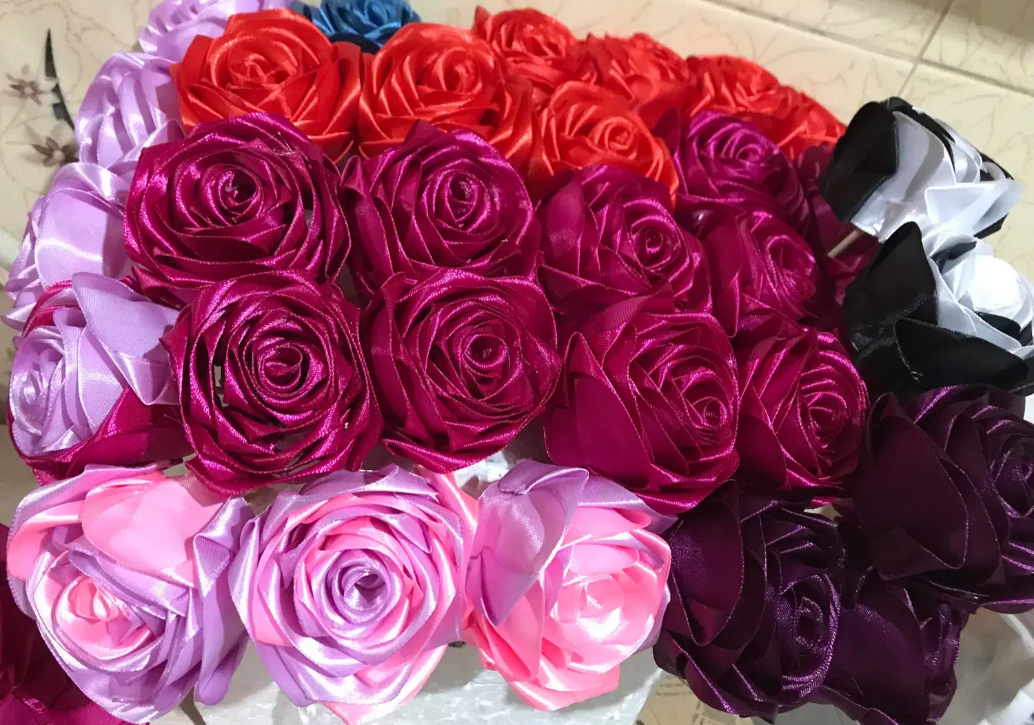 کادوی خاص|گل مصنوعی|رشت, فرزانه|دیوار