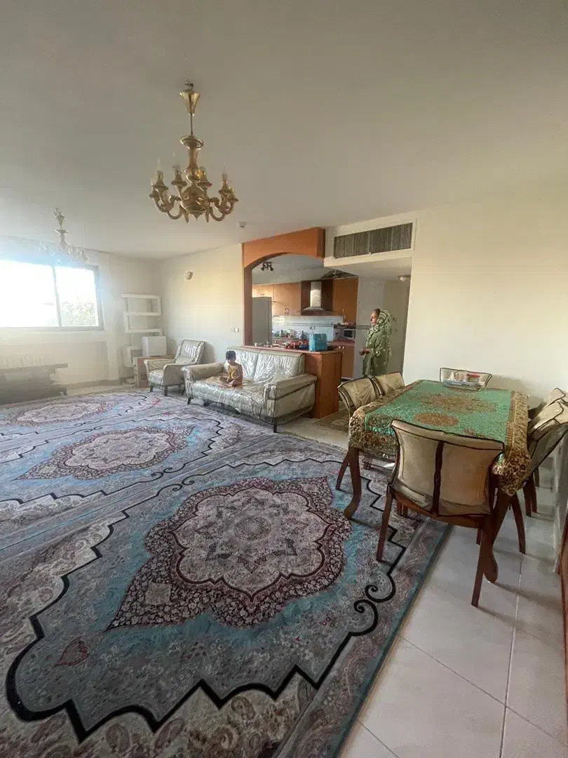 اپارتمان۱۳۰ متری۲ خواب خیابان اقایی|اجارهٔ آپارتمان|شیراز, شهرک ایثار|دیوار