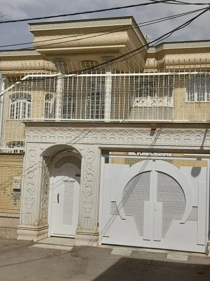 ۲۷۰ متر/ ویلایی/ولیعصر قصردشت / عرض ۱۱|فروش خانه و ویلا|شیراز, زرگری|دیوار