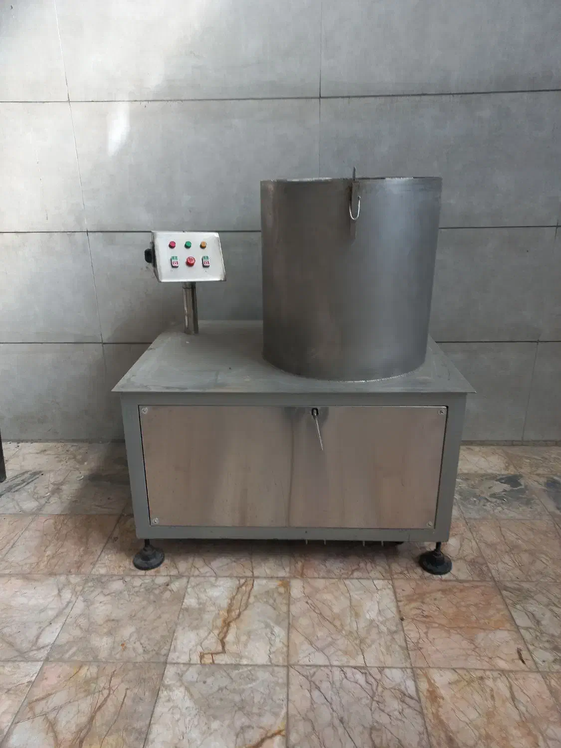 میکسر بشکه ای کیک|ماشین‌آلات صنعتی|مشهد, گرجی علیا|دیوار