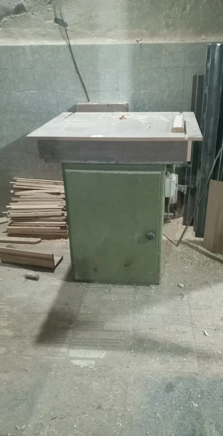 اره فلکه ۶۰فرپایی برنا اره تیزکنی پمپ باد|ماشین‌آلات صنعتی|بهار, |دیوار