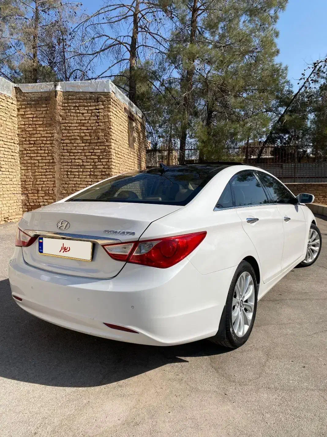 سوناتا yf مدل 2013 درجه یک بسیار تمیز|خودرو سواری و وانت|شیراز, پودنک|دیوار