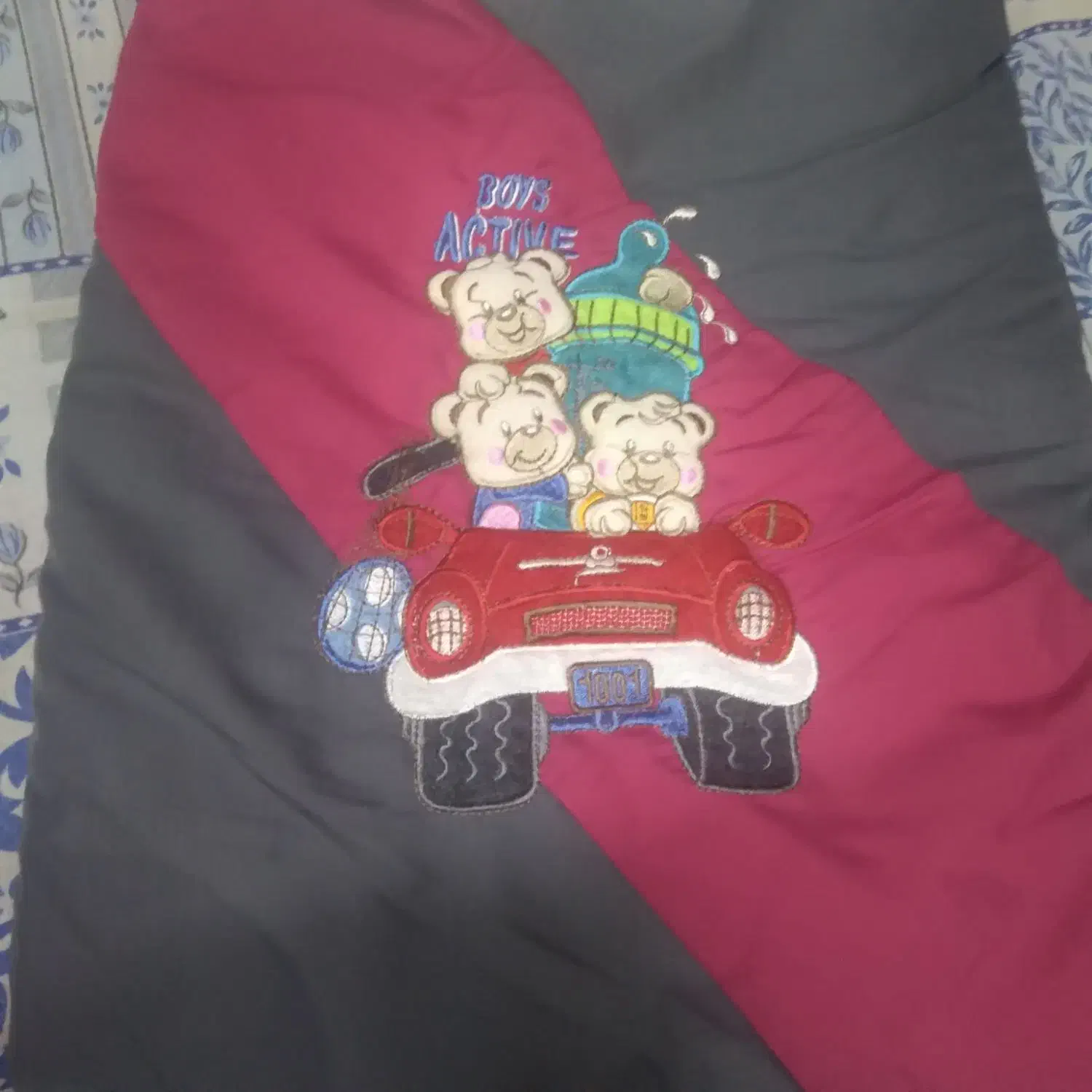 تک کیسه خواب توسی و صورتی سالم تمیز|اسباب و اثاث بچه|رشت, معلولین|دیوار