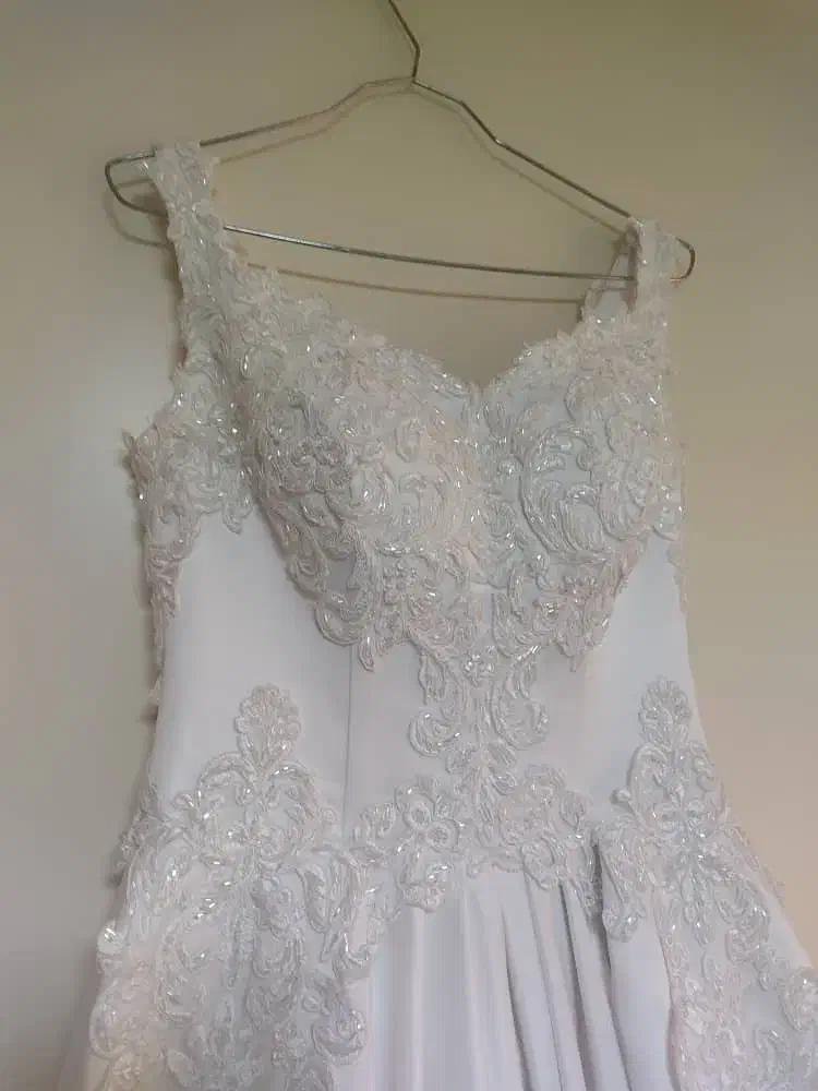 لباس عروس|لباس|نوشهر, |دیوار