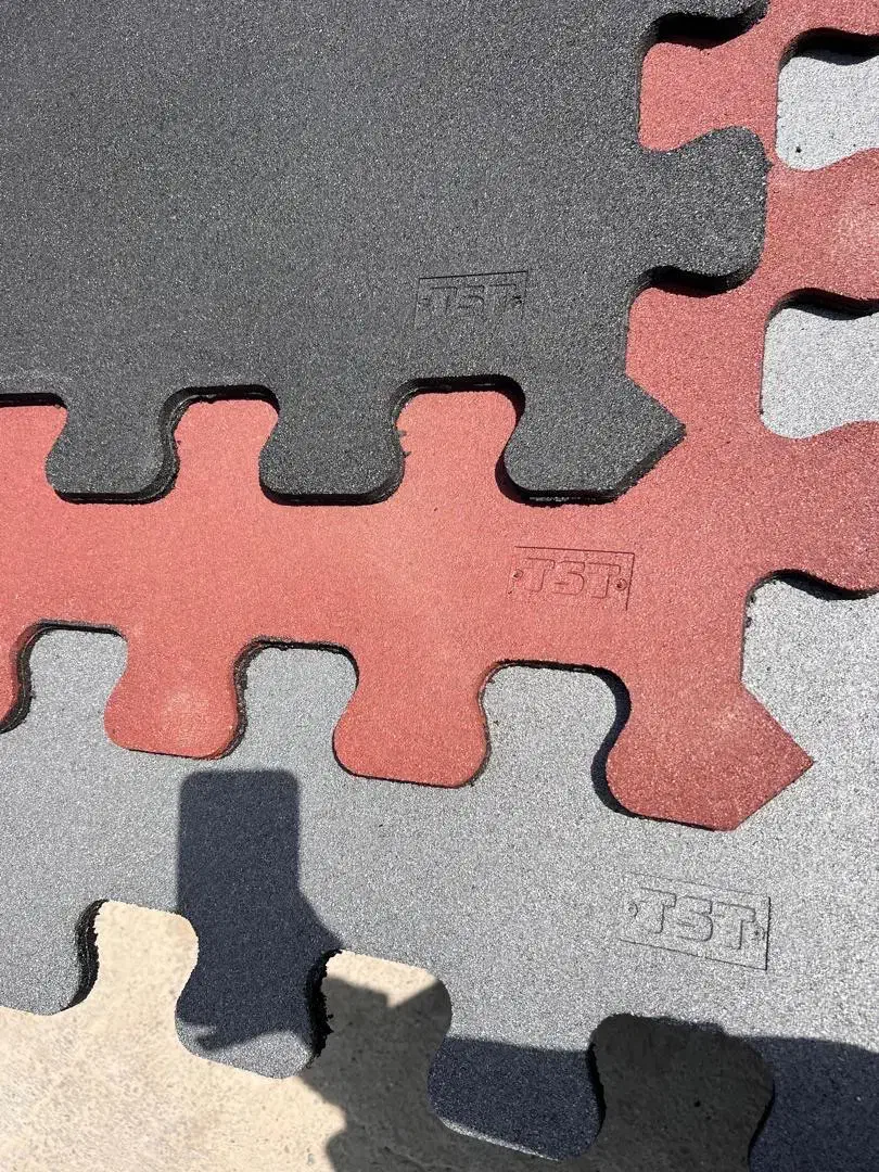 کفپوش گرانولی|تجهیزات ورزشی|چهارباغ, |دیوار