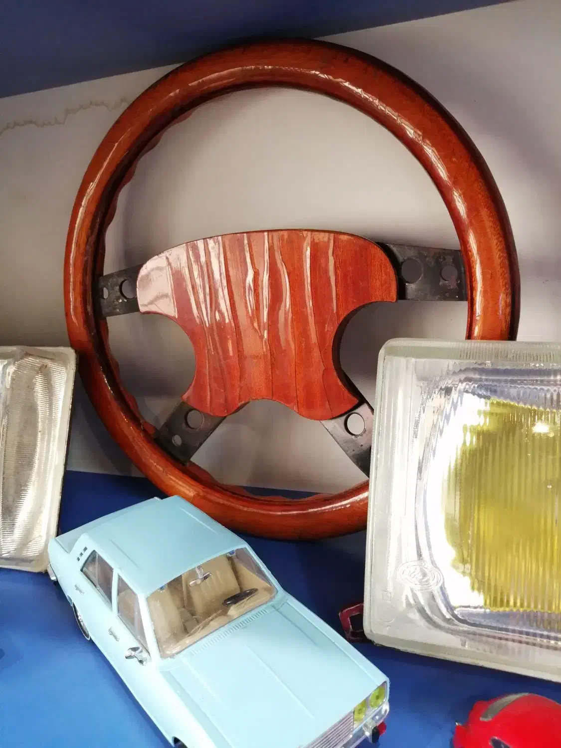 غربیلک فرمان چوبی کلاسیک|قطعات یدکی و لوازم جانبی|شیراز, انجیر|دیوار