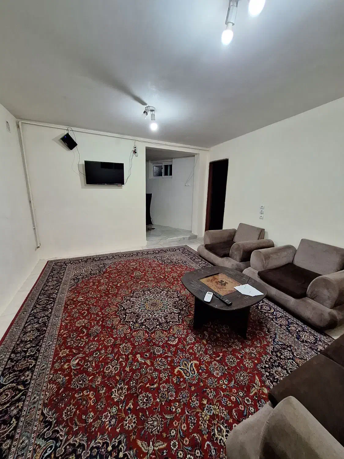 ویلا اجاره ای|اجارهٔ کوتاه‌مدت ویلا و باغ|خشکبیجار, |دیوار