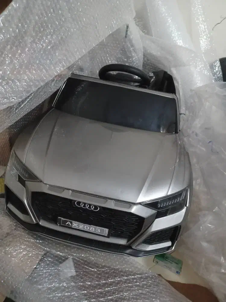 ماشین شارژی آئودی|اسباببازی بچه|آمل, |دیوار