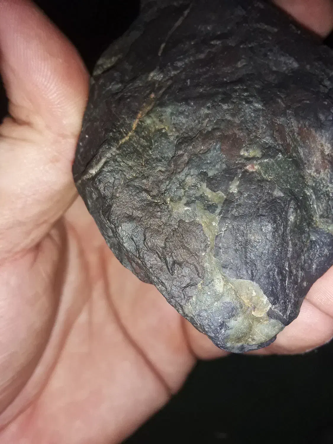 شهاب سنگ . سنگ جواهرات. سنگ باستانی|جواهرات|گرگان, |دیوار