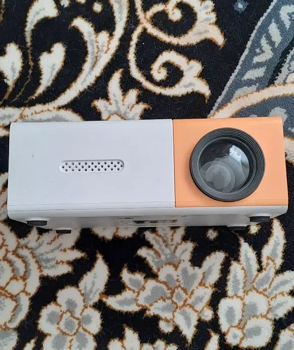 ویدیو پرژکتور|تلویزیون و پروژکتور|بیرجند, |دیوار