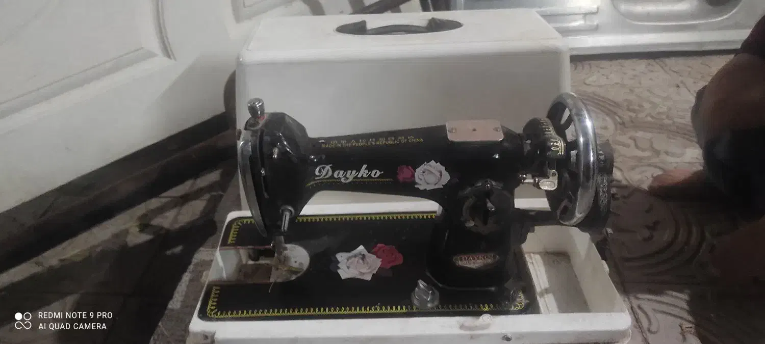 سلام چرخ همه چی سالم فقط لاستیک عقب میخواد چ|دوچرخه، اسکیت، اسکوتر|کرمان, |دیوار