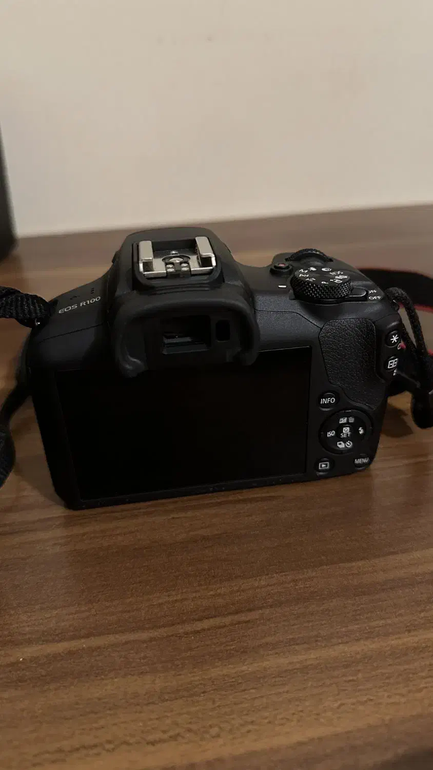 دوربین کنون (لنز EOS R100 (18-45|دوربین عکاسی و فیلم‌برداری|تهران, جنت‌آباد جنوبی|دیوار