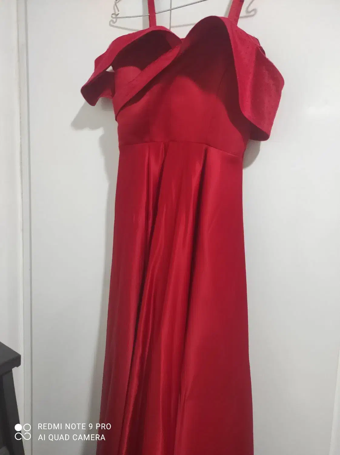 لباس مجلسی|لباس|تربت‌حیدریه, جانبازان|دیوار