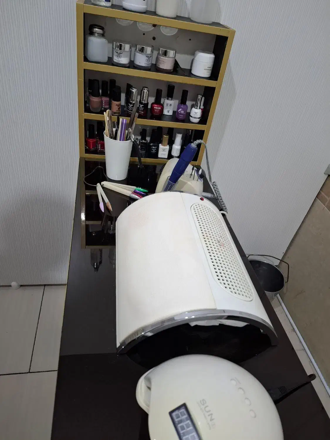 اجاره میز ناخن|خدمات آرایشگری و زیبایی|اسکو, |دیوار