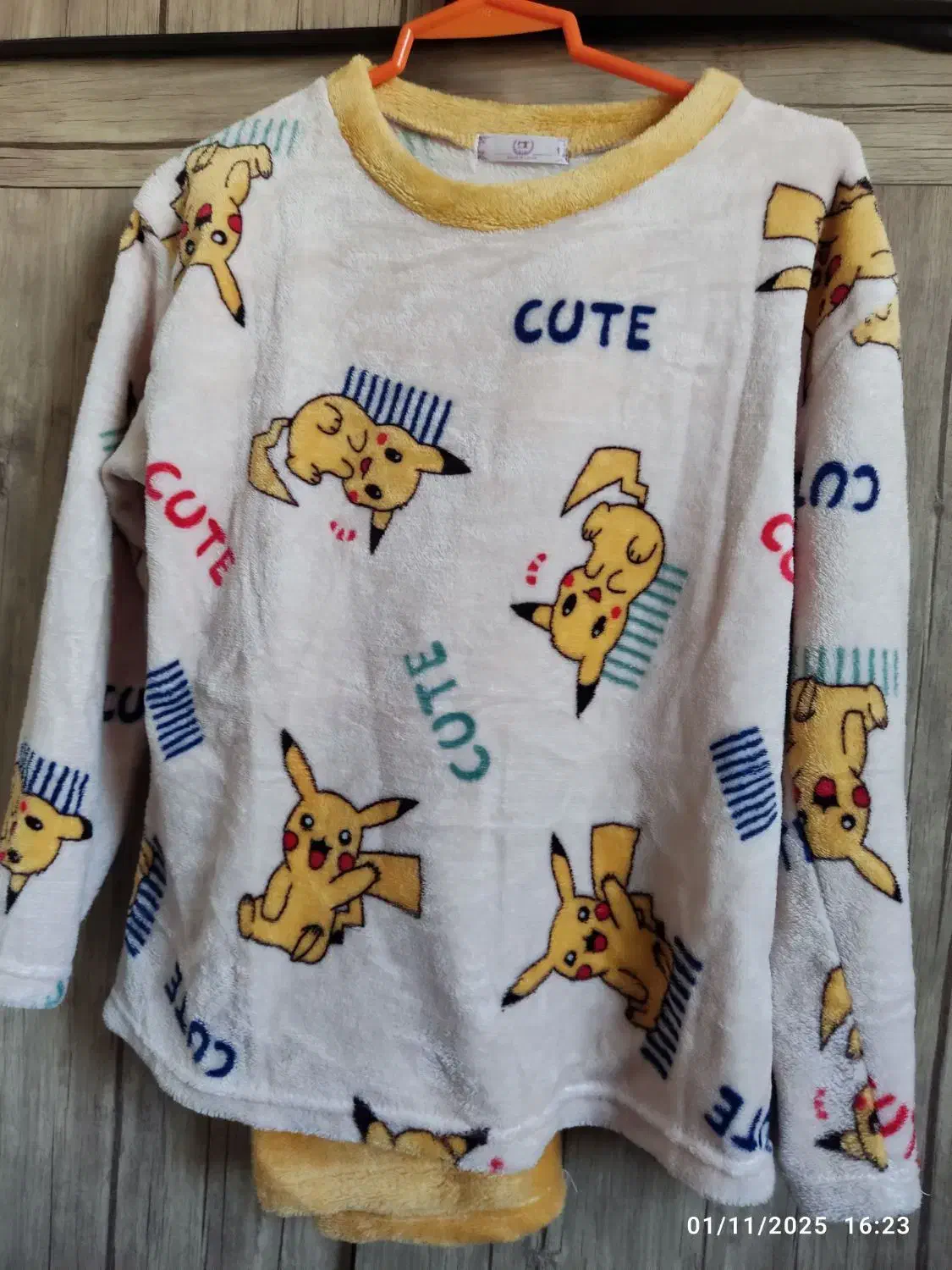 بلوز و شلوار دخترانه|لباس|اصفهان, ملکشهر|دیوار