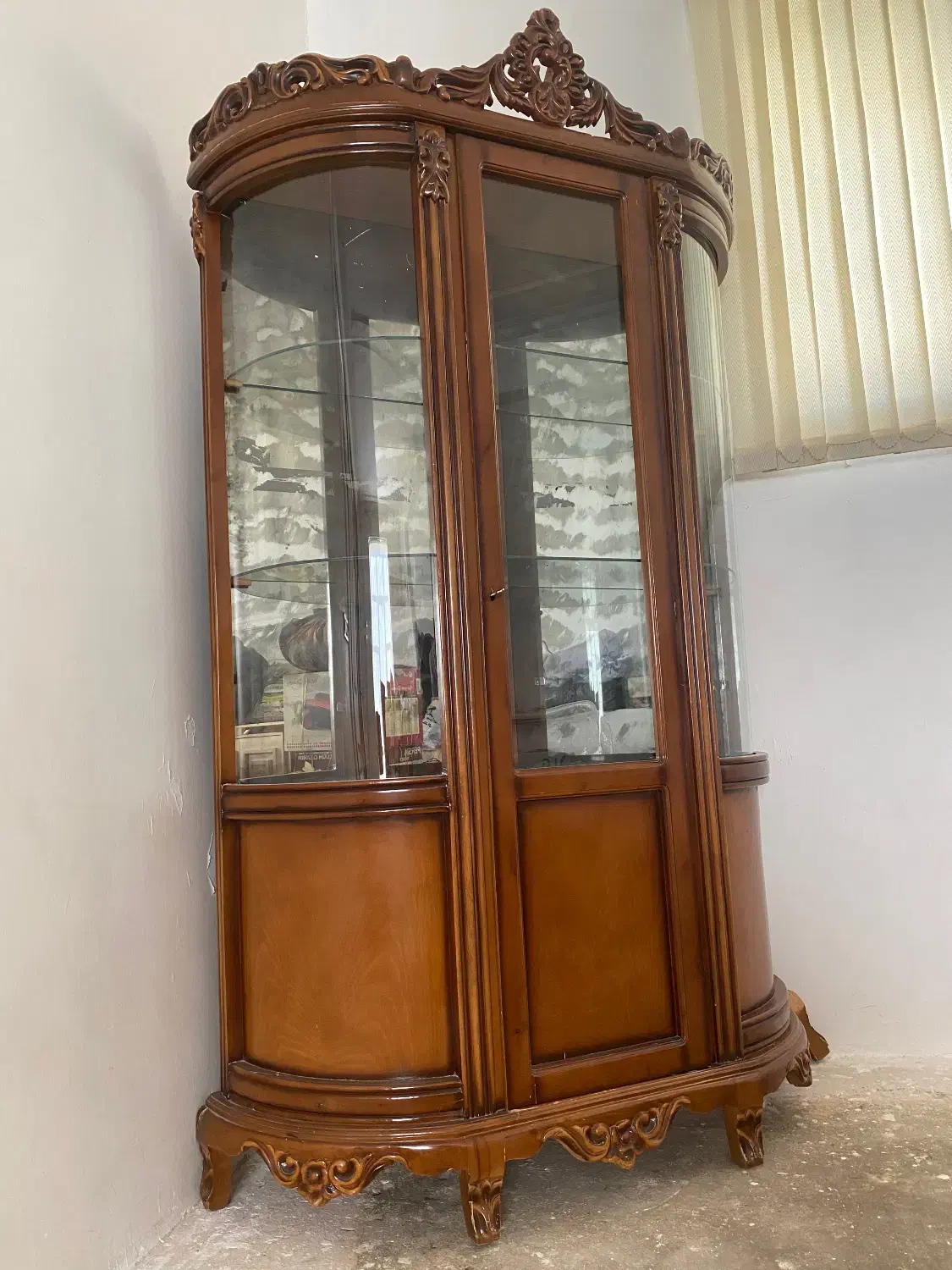 بوفه از جنس چوب گردو|بوفه، ویترین، کنسول|مراغه, |دیوار