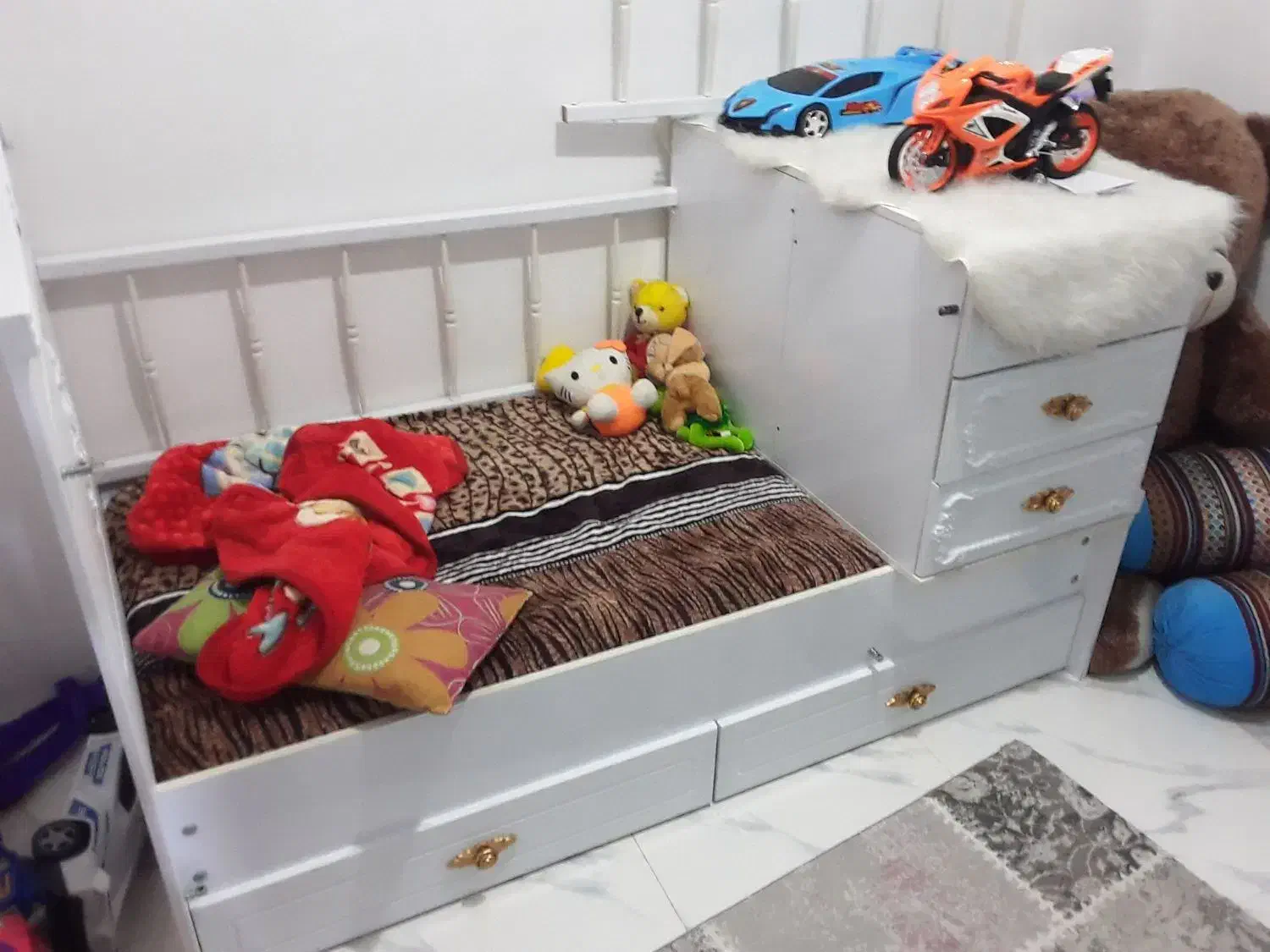 سیسمونی|اسباب و اثاث بچه|نسیم‌شهر, |دیوار