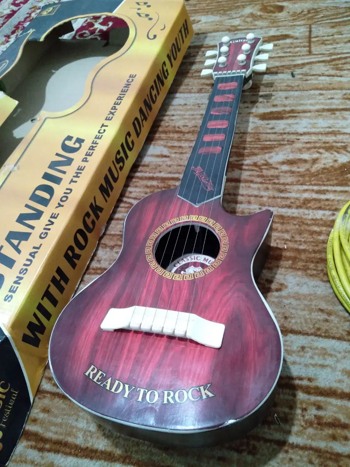 کابل شبکه و گیتار|گیتار، بیس، امپلیفایر|خوی, |دیوار