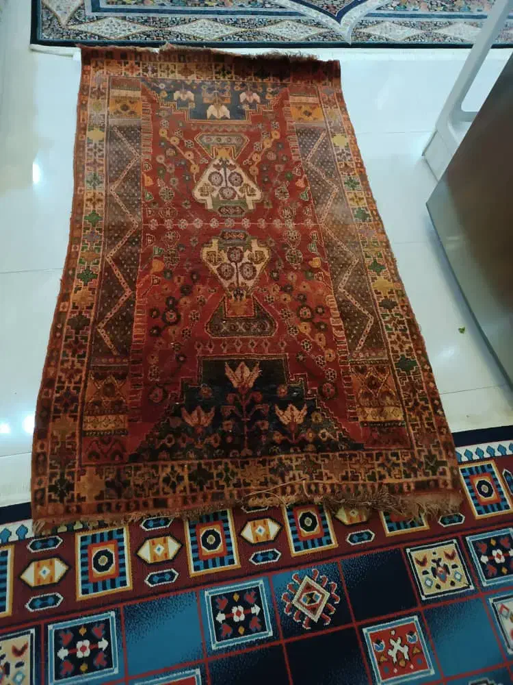 فرش دست بافت|فرش|صدرا-فارس, فاز ۱|دیوار