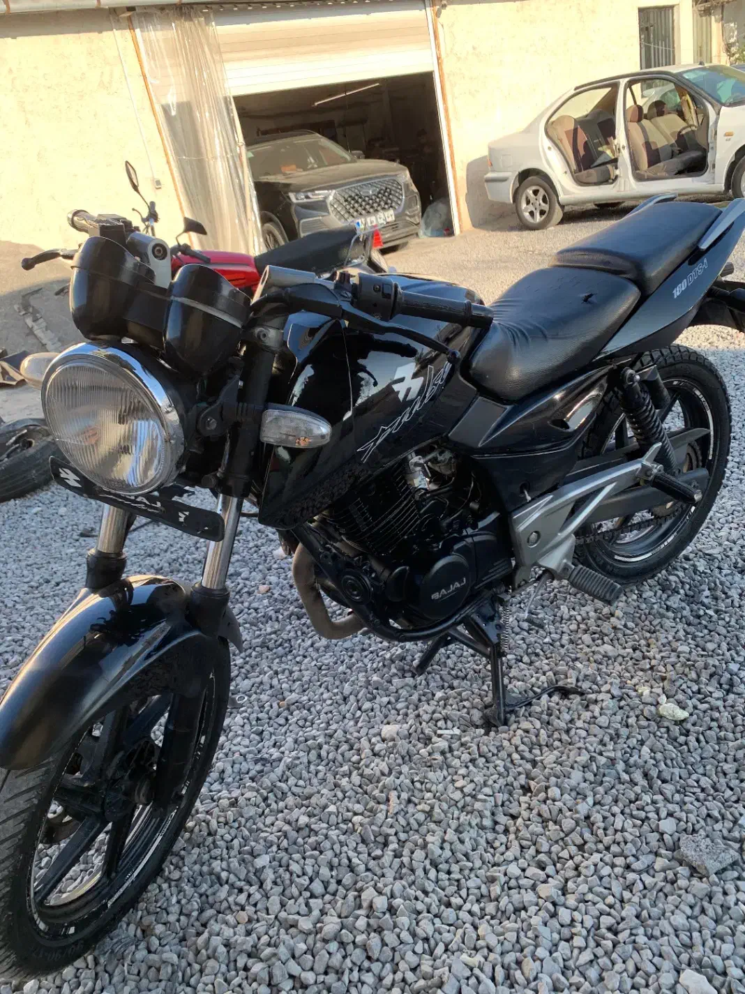 فروش موتور پالس یو جی فور|موتورسیکلت|ساری, |دیوار