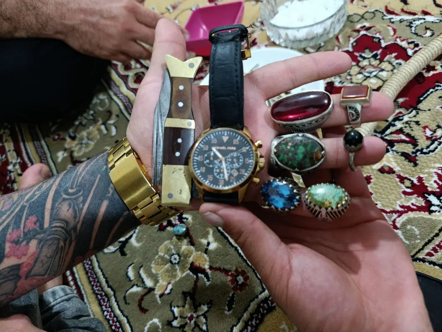 6عدد انگشتر و ساعت و چاقو|جواهرات|زاگرس, |دیوار