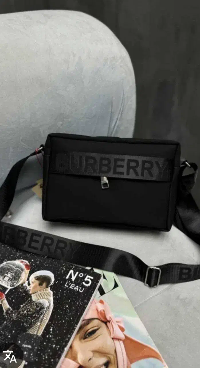 کیف گمشده حاوی مدارک|اشیا|ساوه, |دیوار