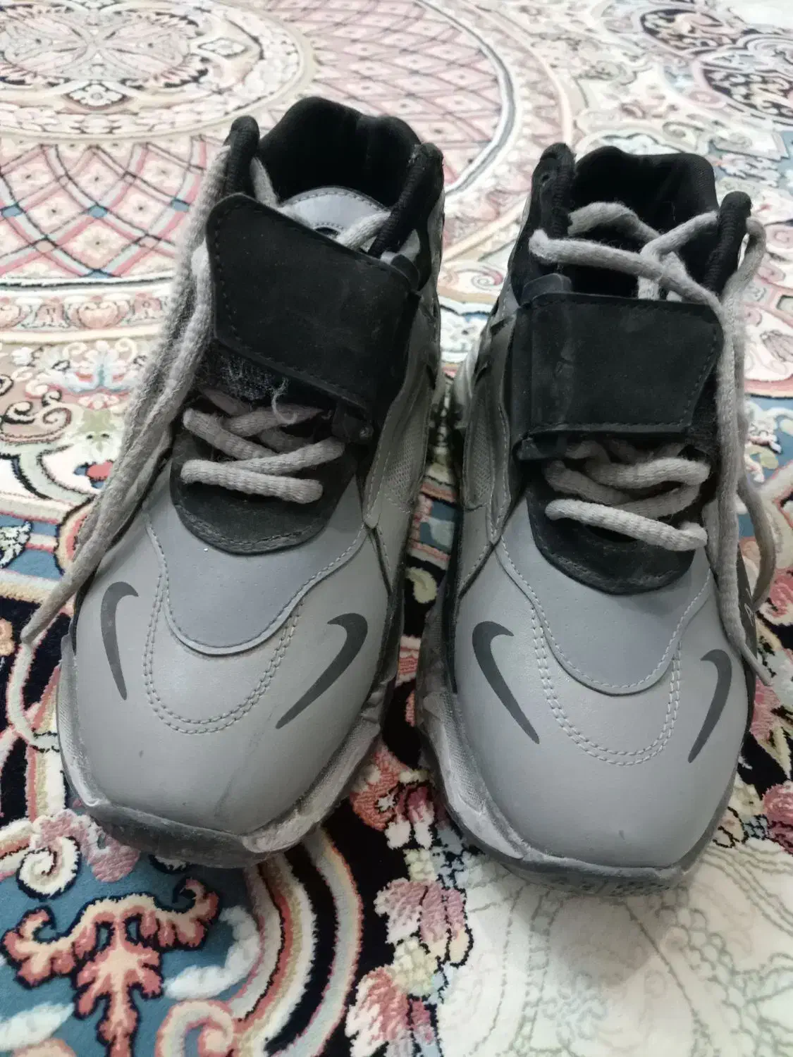 کفش|کیف، کفش، کمربند|نجف‌آباد, شهدای غربی|دیوار