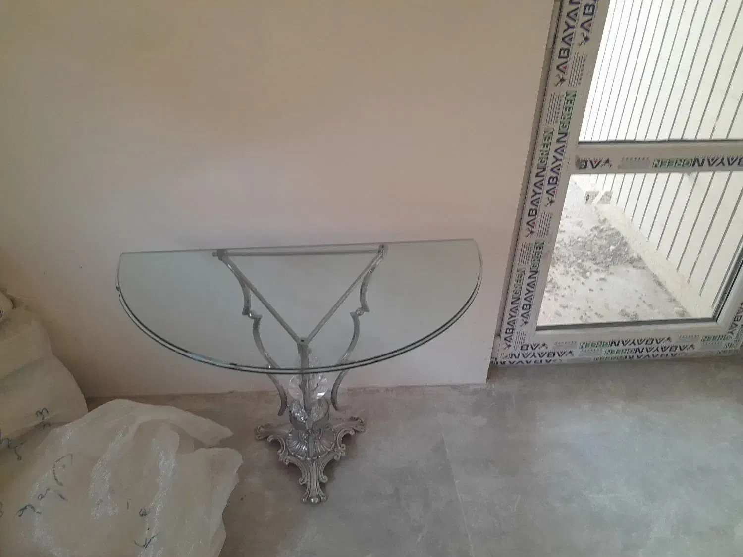 میز آینه شمعدان|مبلمان خانگی و میز عسلی|سبزوار, کاشفی شمالی (دادگستری)|دیوار