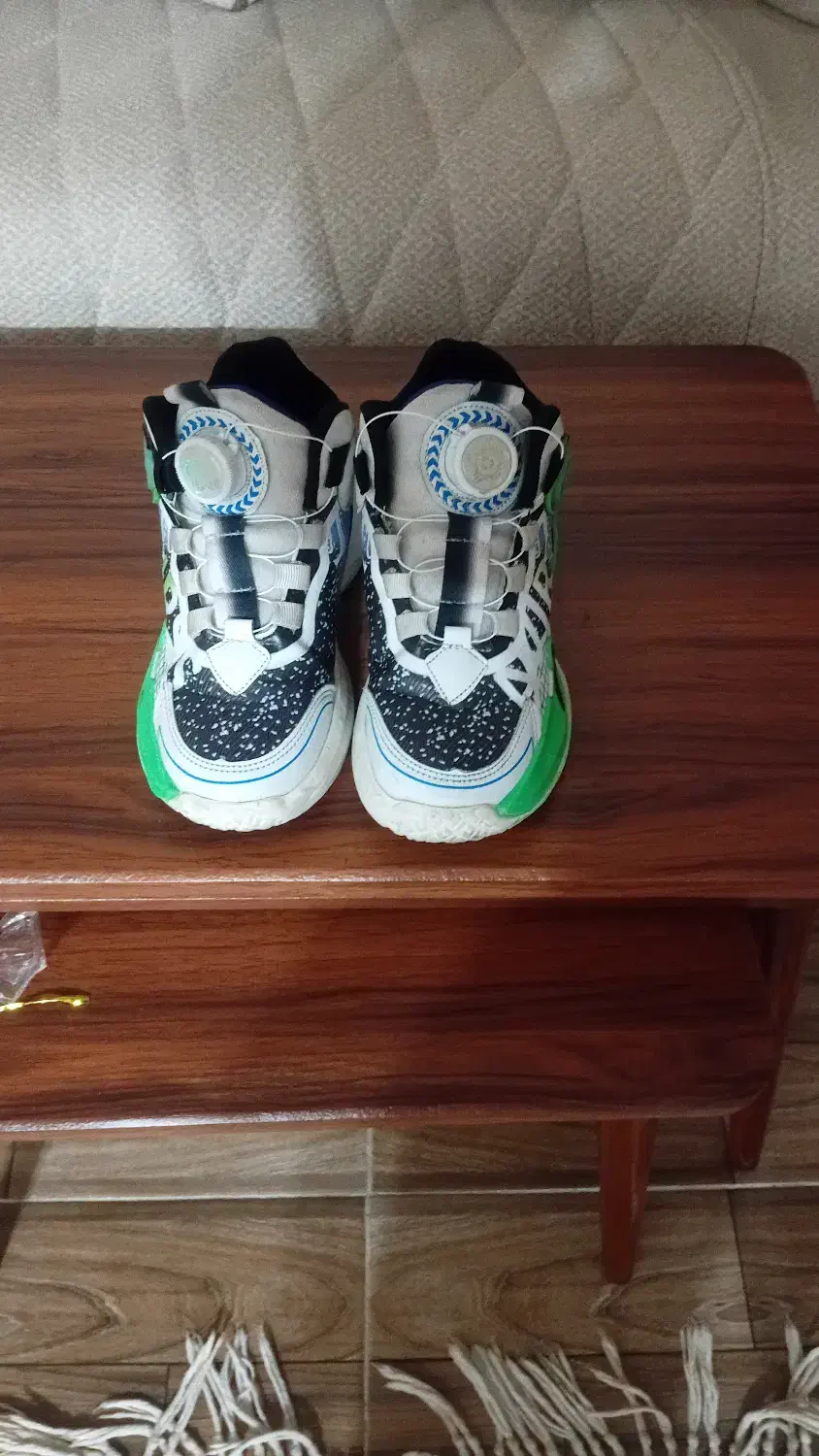 کتانی بچه گانه سایز۳۳|کفش و لباس بچه|رشت, پیرکلاچای|دیوار