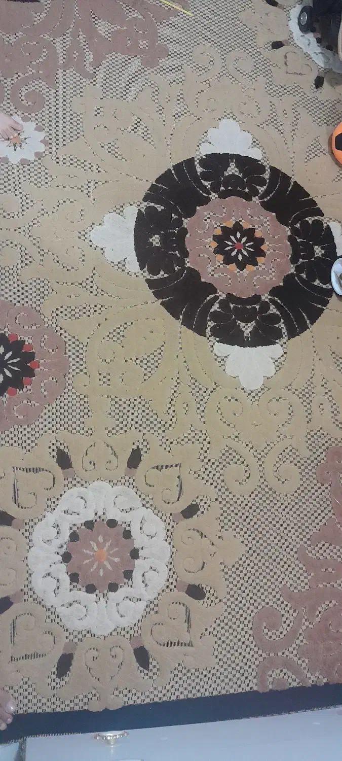 فرش گلیم ۴ متری گل برجسته در حد نو|گلیم، جاجیم، گبه|ورامین, خیر آباد|دیوار