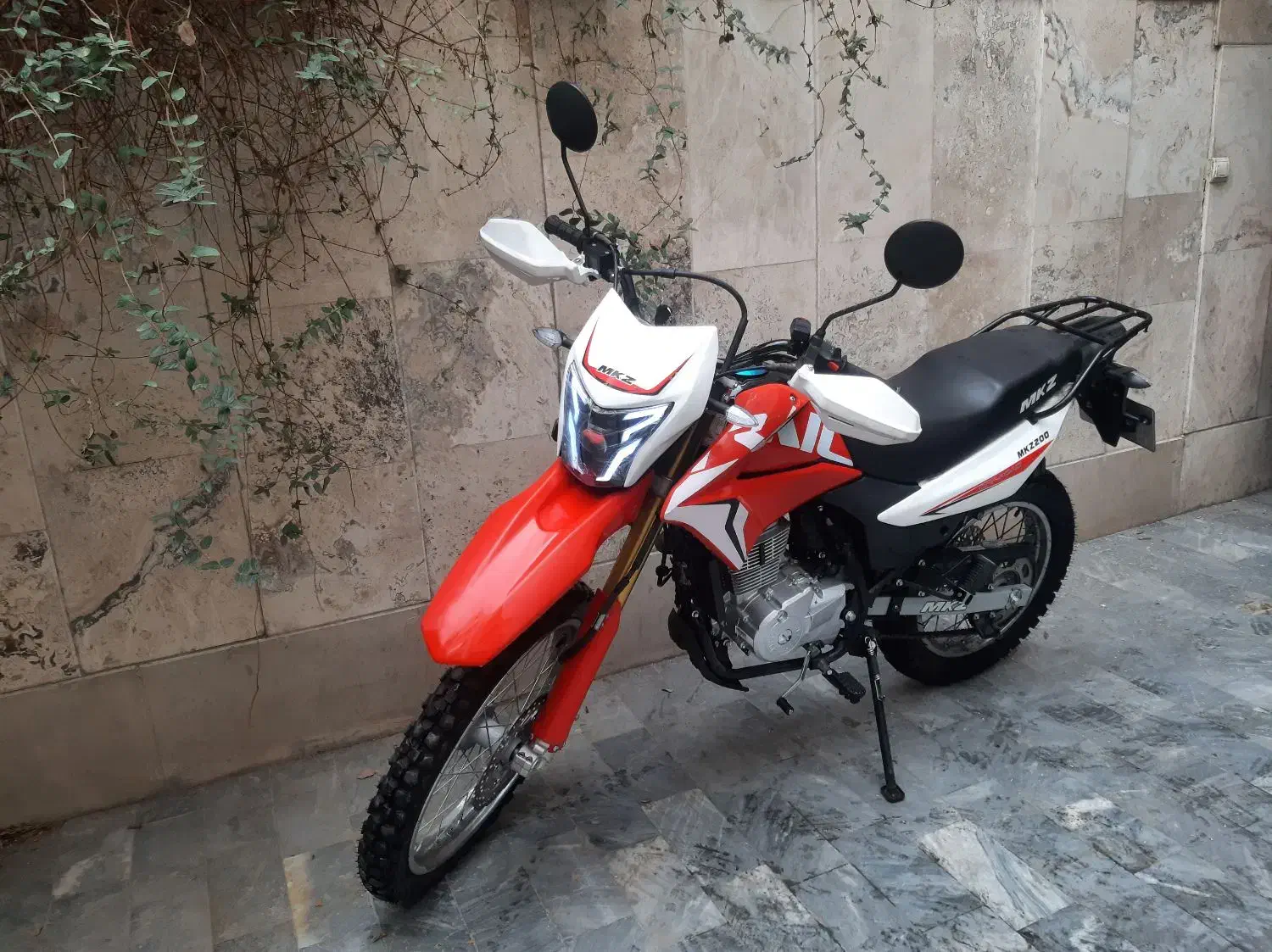 تریل ۲۰۰  mkz|موتورسیکلت|تهران, هفت حوض|دیوار