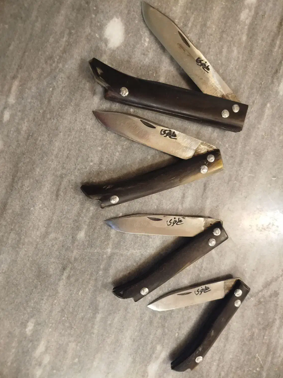 چاقوی خوی بسیار تیز|کلکسیون اشیاء عتیقه|مرند, |دیوار