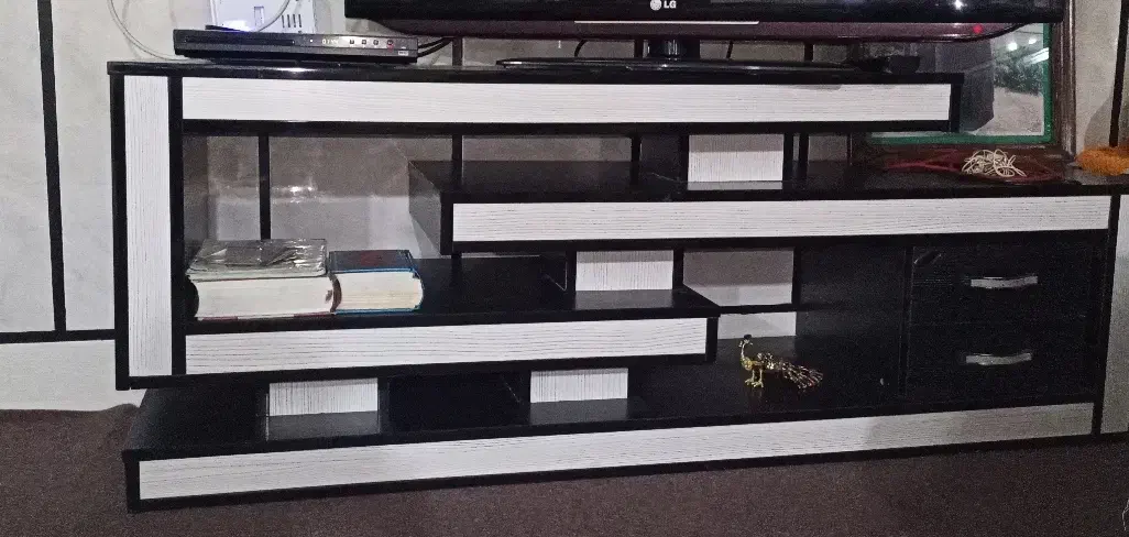 میز تلویزیون|میز تلویزیون|خان ببین, |دیوار