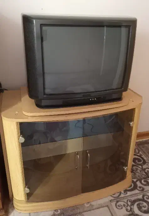 تلوزیون و میز|تلویزیون و پروژکتور|سهند, |دیوار