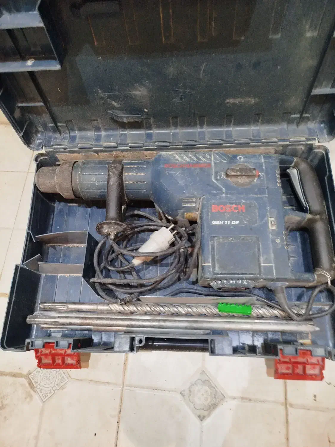 هیلتی 11کیلویی بوش دوکاره وسنگ فرز بوش|ابزارآلات|خمینیشهر, |دیوار