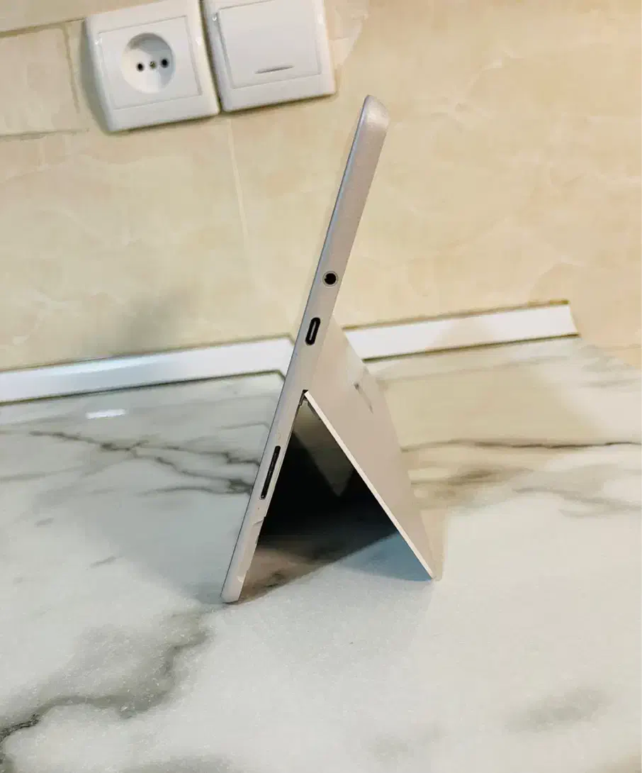 سرفیس گو ۱ نسل ۹ لمسی / بدون تعمیر و بازشدگی|رایانه همراه|تهران, سجاد|دیوار