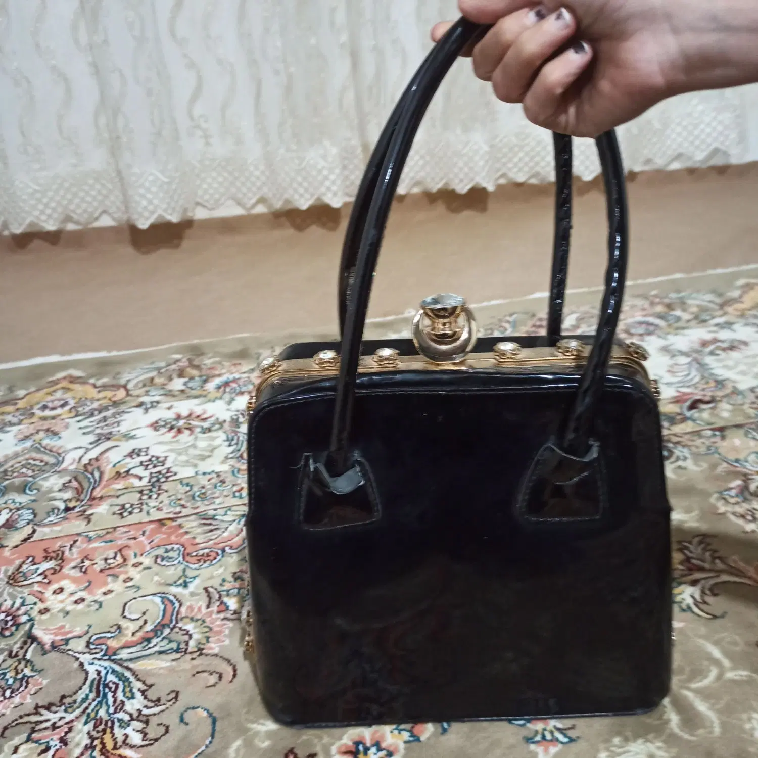 دستی|کیف، کفش، کمربند|قوچان, |دیوار