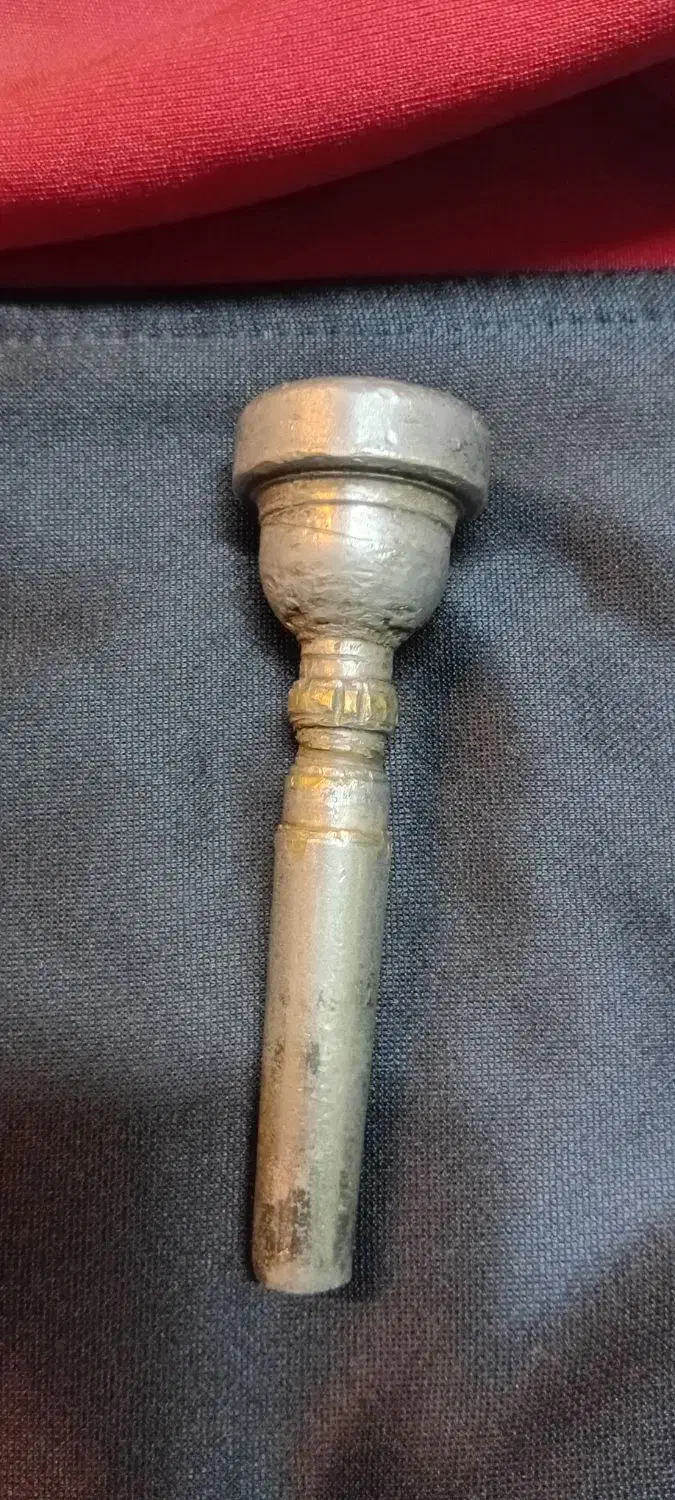 سرساز ترومت اصل|سازهای بادی|رشت, انصاری|دیوار