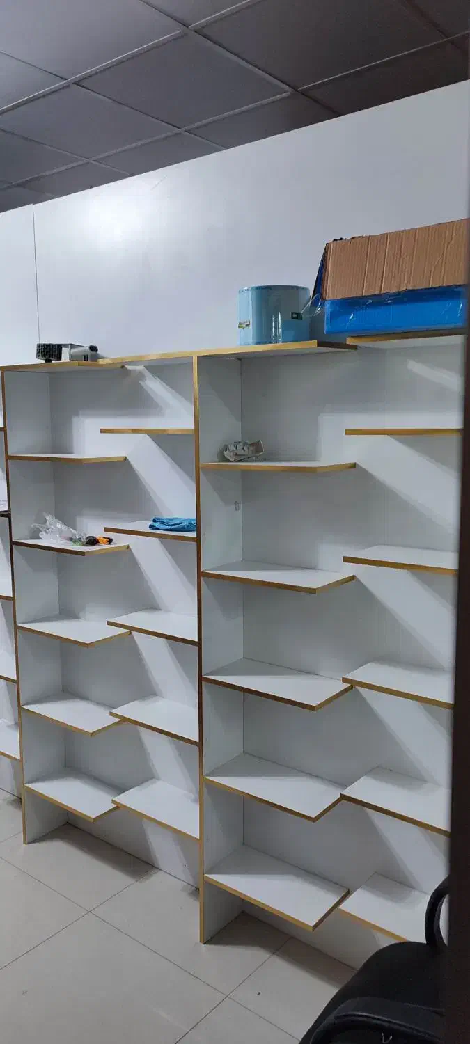 پارتیشن. قفسه.شلف|کتابخانه، شلف، قفسه‌های دیواری|قم, حاج زینل|دیوار