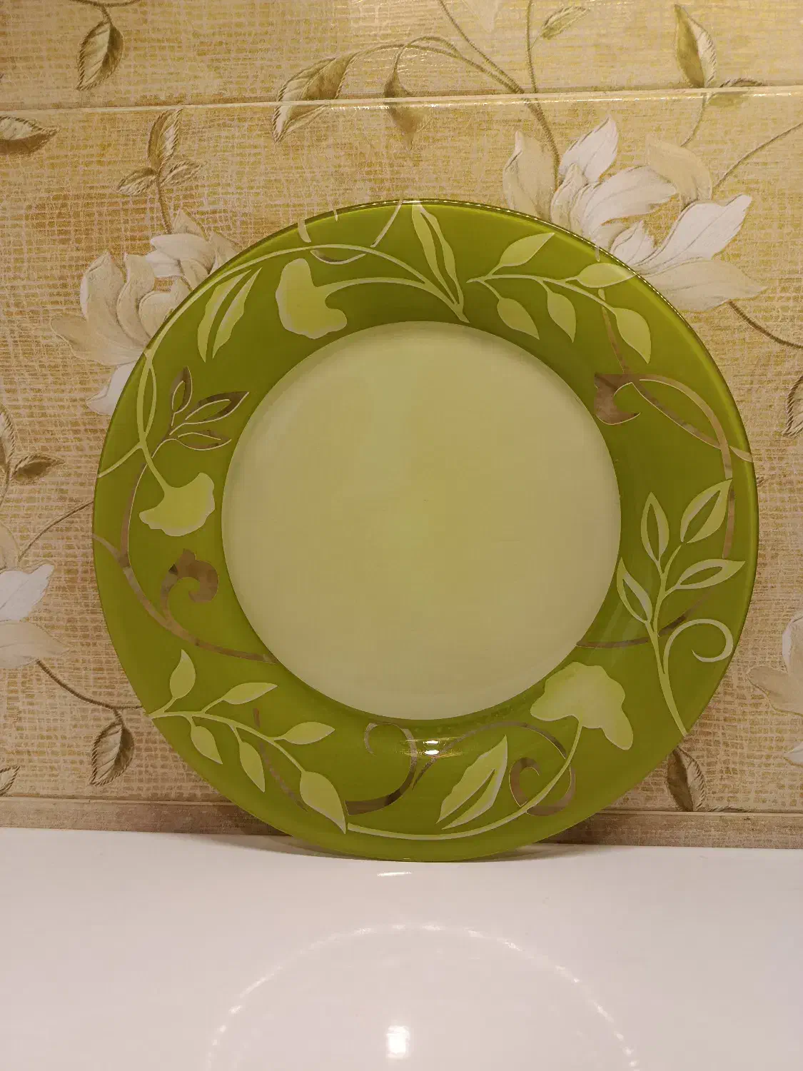 فروش ۱۲ عدد بشقاب|ظروف سرو و پذیرایی|ازنا, |دیوار