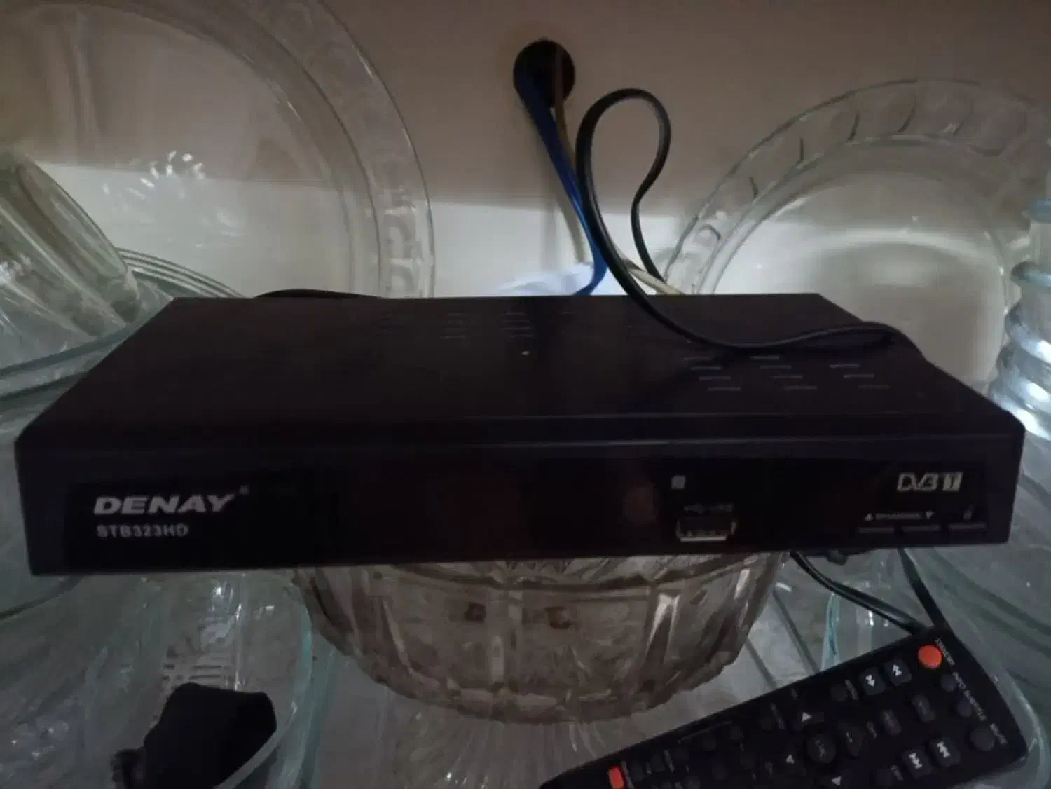 تلویزیون|تلویزیون و پروژکتور|قم, زند آباد|دیوار