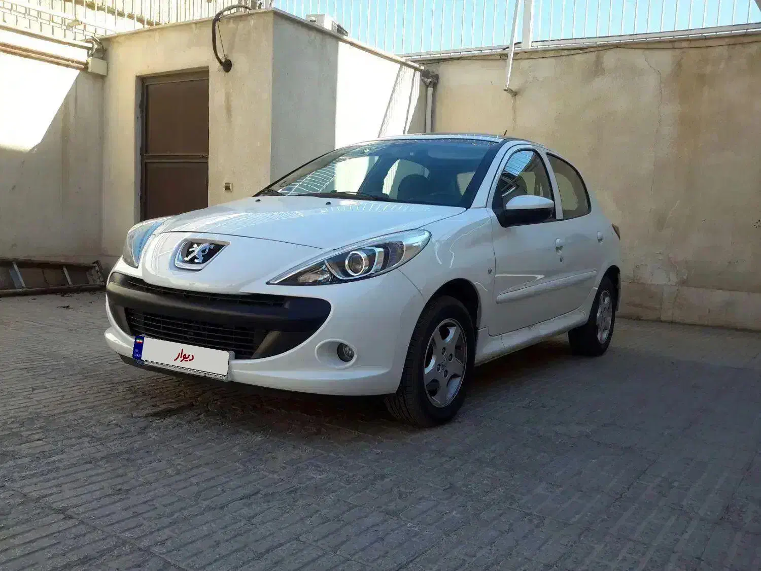 پژو 207 پانوراما دنده ای TU5 1403|خودرو سواری و وانت|اراک, |دیوار